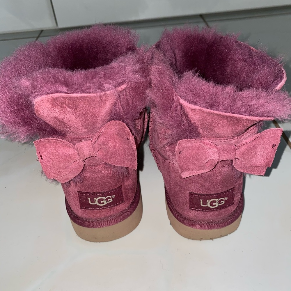 Ugg